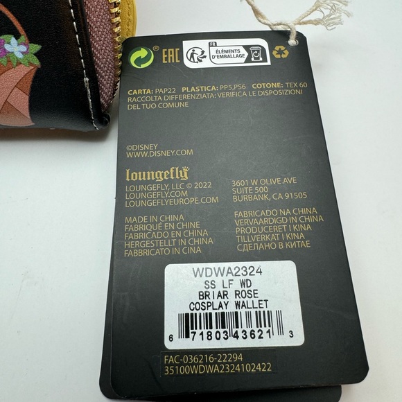 Loungefly Disney Princess Briar Rose Zip Around Wallet Sleeping Beauty NWT - Picture 6 of 16